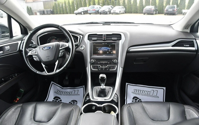 Ford Mondeo cena 39900 przebieg: 248000, rok produkcji 2016 z Małomice małe 781